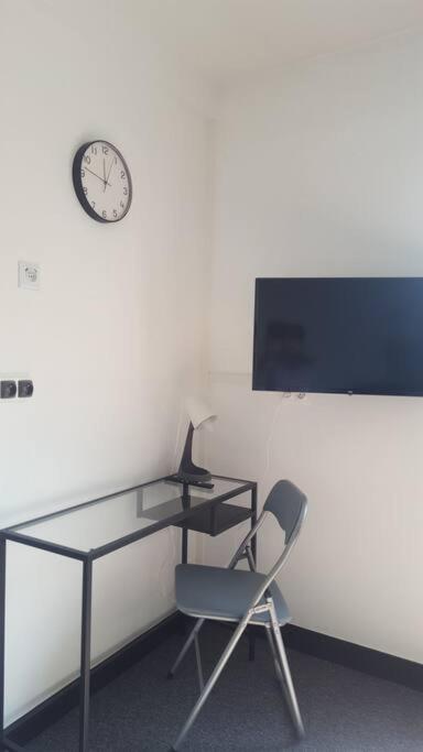 Studio 2 Lits Jumeaux 1 Station Tram Aeroport Orly Athis-Mons Eksteriør billede